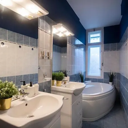 Waterfront River Side Roof Top Apartment - Terrace With City View Praha Exteriér fotografie