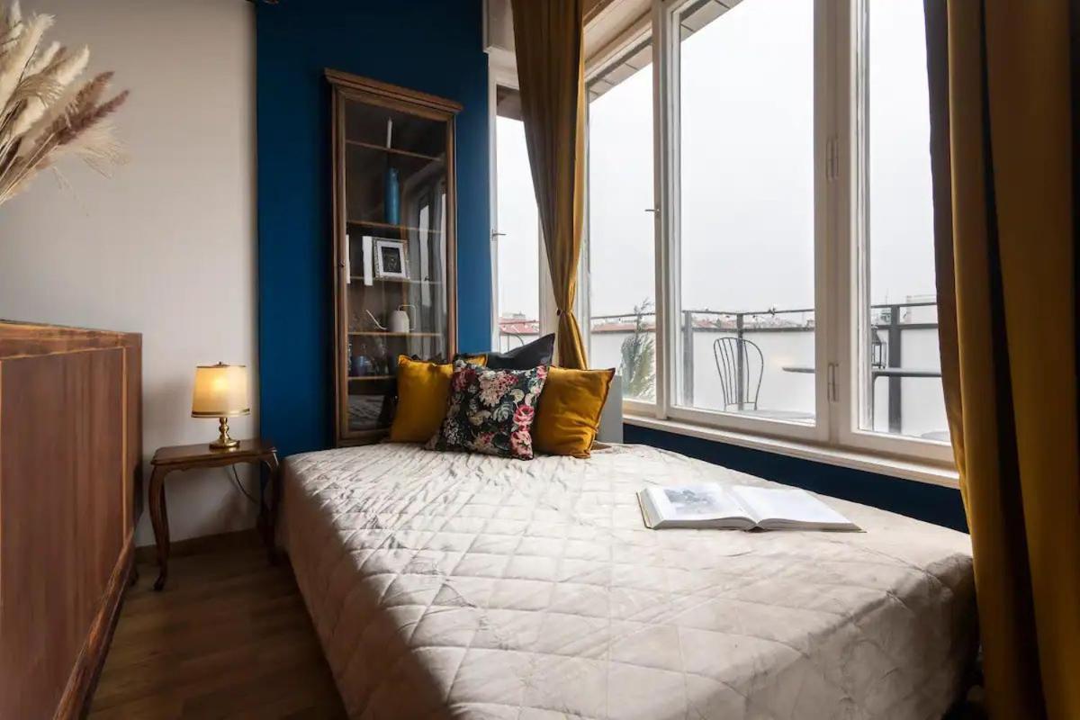 Апартаменти Waterfront River Side Roof - Terrace With View Прага