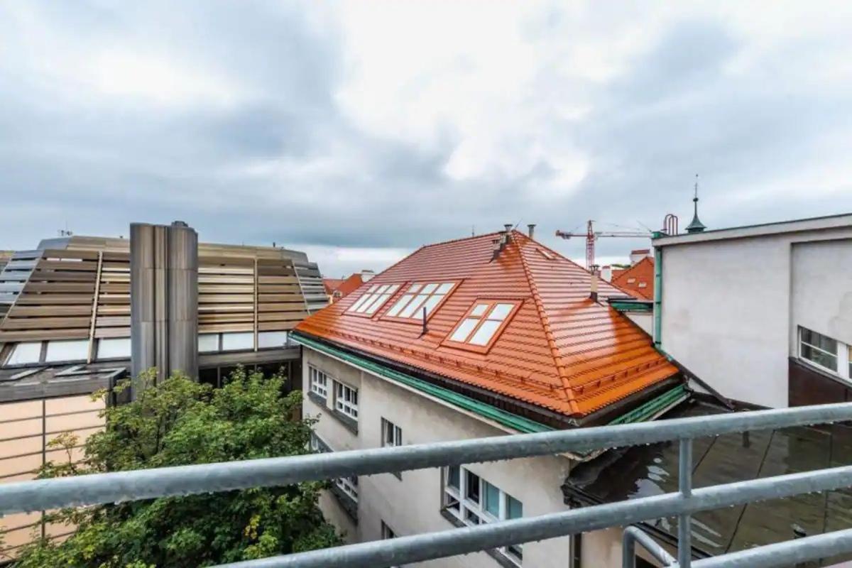 Апартаменти Waterfront River Side Roof - Terrace With View *