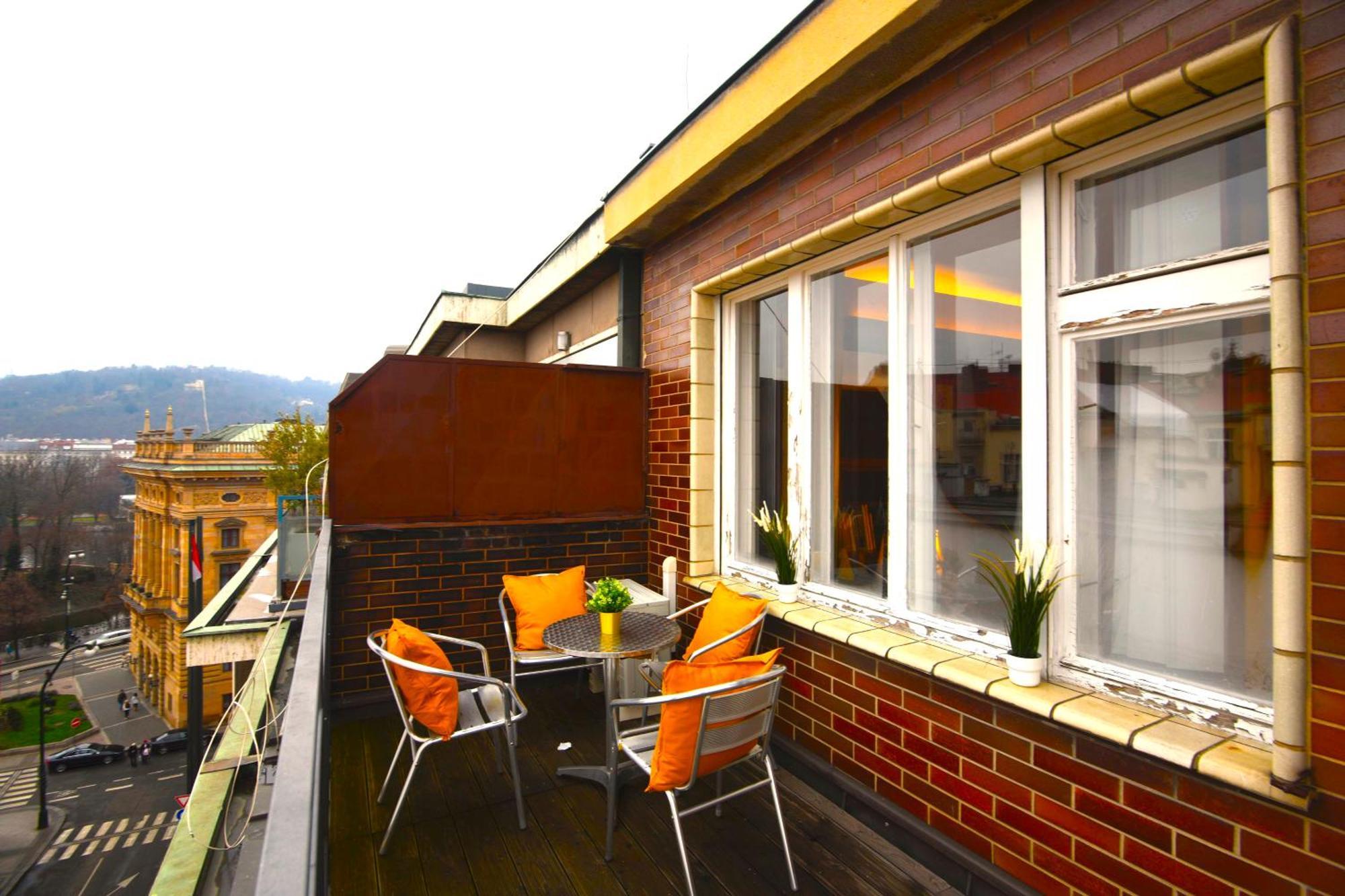 Апартаменти Waterfront River Side Roof - Terrace With View